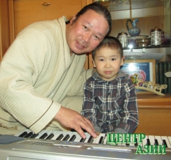 Олег Бадыевич Сат, папа дочери и сына, 39 лет, житель Кызыла
