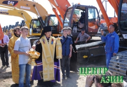 Тувинская железная дорога получила благословение епископа и башкы