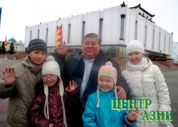 Оюн-оол Дортен-оолович Монгуш, папа трёх детей, 65 лет, житель Кызыла