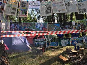 «Язык мой – друг твой»: Союз журналистов Тувы на лиственничной поляне «Устуу-Хурээ»